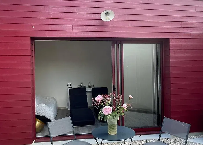 Rosso לינה וארוחת בוקר 3*